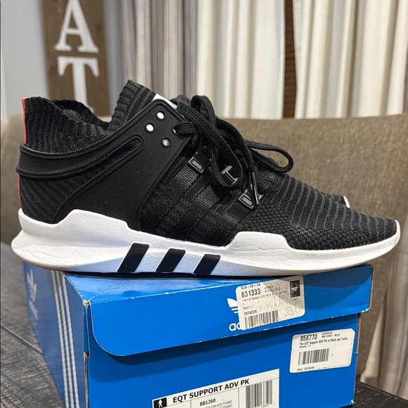 Adidas Black and White Sneakers - Picture 6 of 7